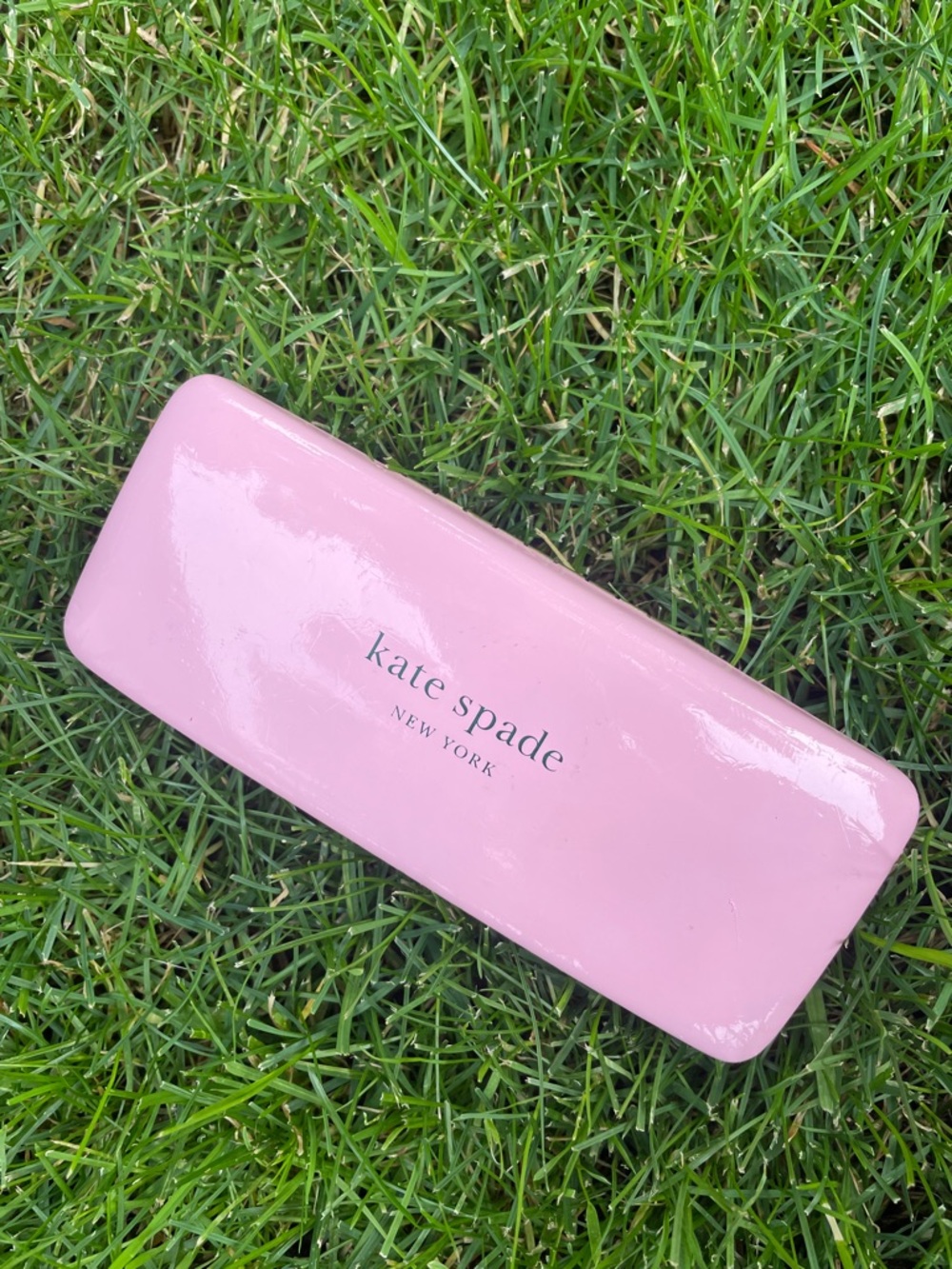 KATE SPADE Glossy Pink & Teal Hard- Shell Sunglass Eyewear Snap-Close Case